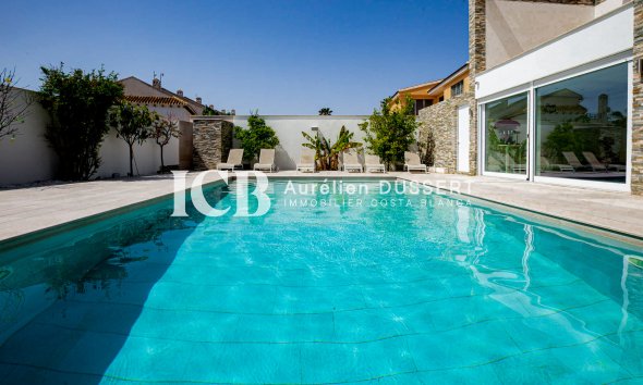 Revente - Villa -
Orihuela Costa - La Zenia