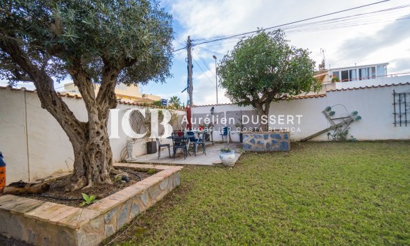 Revente - Villa -
Orihuela Costa - Lomas de Cabo Roig