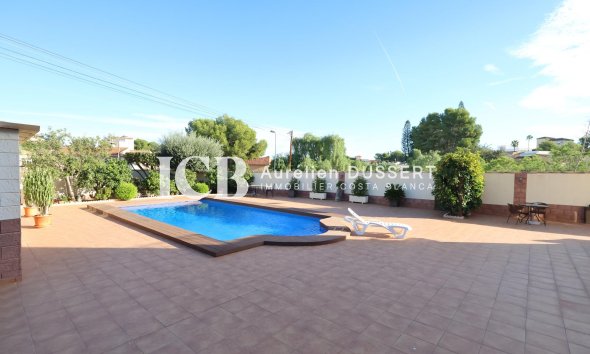 Revente - Maison individuelle -
Los Balcones - Torrevieja