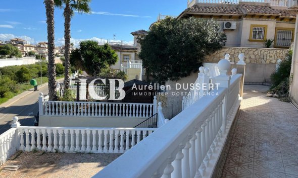 Revente - Maison individuelle -
Orihuela Costa - Playa Flamenca