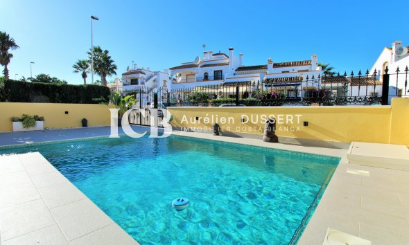 Revente - Maison mitoyenne -
Orihuela Costa - Los Dolses