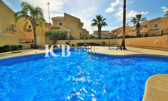 Revente - Maison mitoyenne -
Orihuela Costa - Los Dolses