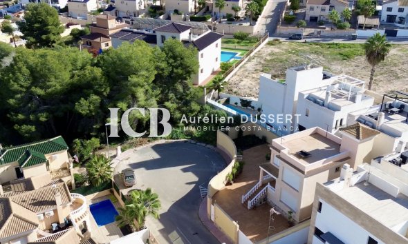 Revente - Maison individuelle -
Orihuela Costa - Las Filipinas