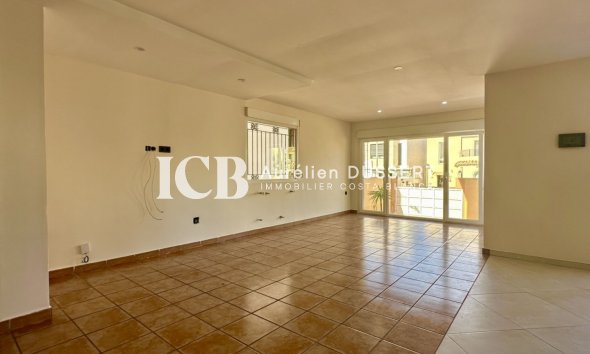 Revente - Maison individuelle -
Orihuela Costa - Las Filipinas