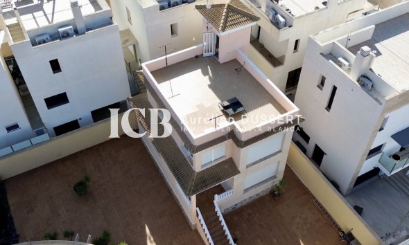 Revente - Maison individuelle -
Orihuela Costa - Las Filipinas