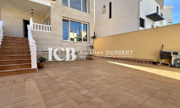 Revente - Maison individuelle -
Orihuela Costa - Las Filipinas