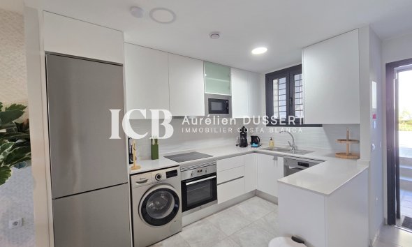 Revente - Appartement -
Orihuela Costa - Villamartín