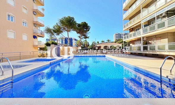 Revente - Appartement -
Punta Prima - Torrevieja
