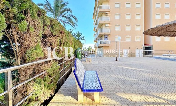 Revente - Appartement -
Punta Prima - Torrevieja