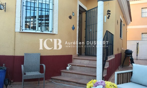 Revente - Maison individuelle -
Los Montesinos - La Herrada