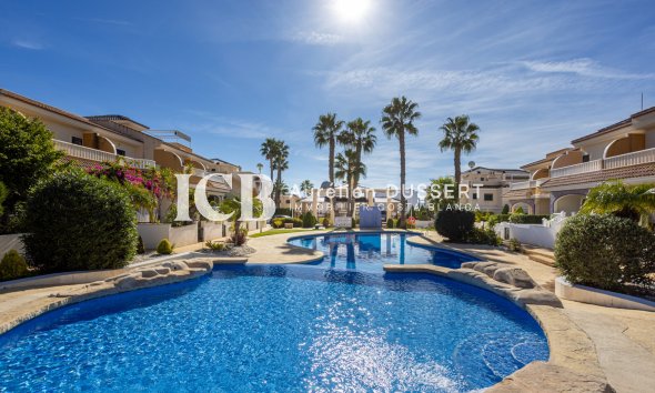 Revente - Appartement -
Ciudad Quesada - Doña pepa