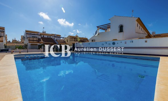 Revente - Maison mitoyenne -
Orihuela Costa - La Zenia