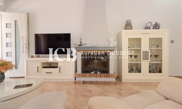 Revente - Maison mitoyenne -
Orihuela Costa - La Zenia