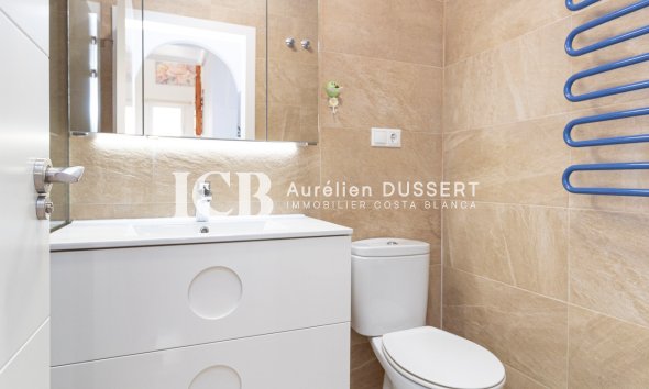 Revente - Maison mitoyenne -
Orihuela Costa - La Zenia