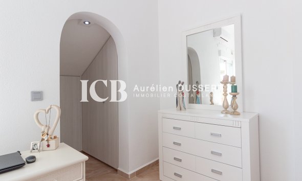 Revente - Maison mitoyenne -
Orihuela Costa - La Zenia