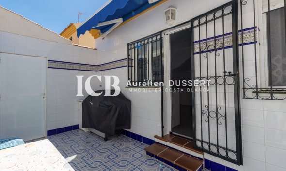 Revente - Maison mitoyenne -
Orihuela Costa - La Zenia