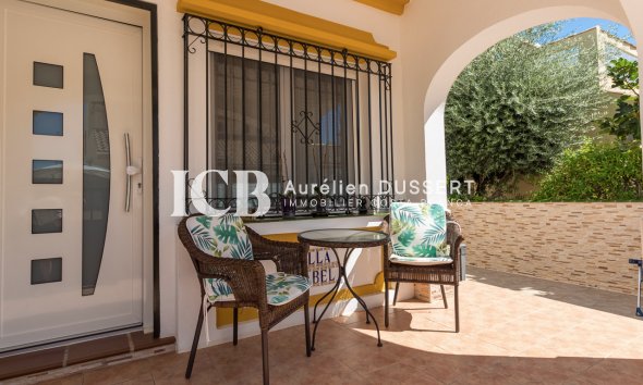 Revente - Maison mitoyenne -
Orihuela Costa - La Zenia