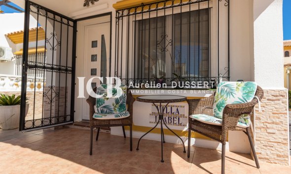 Revente - Maison mitoyenne -
Orihuela Costa - La Zenia