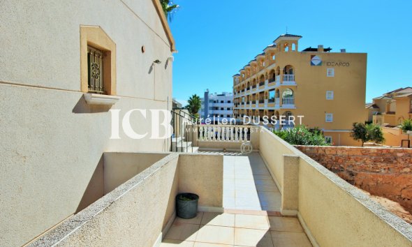 Revente - Maison mitoyenne -
Orihuela Costa - Villamartín