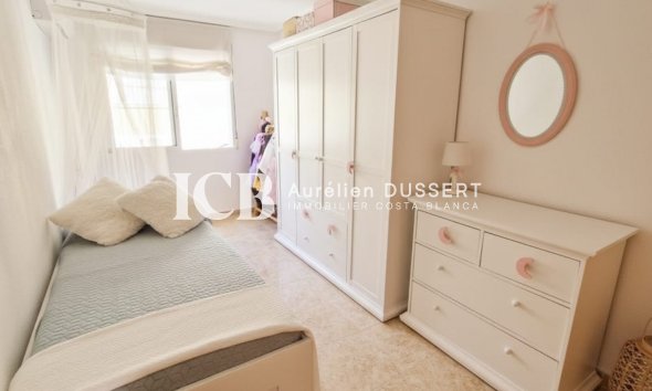 Revente - Maison mitoyenne -
Orihuela Costa - La Florida