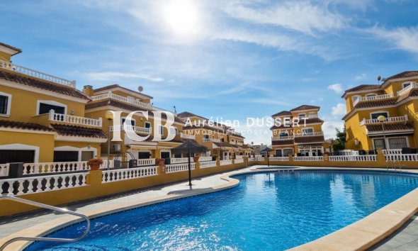 Revente - Maison mitoyenne -
Orihuela Costa - La Florida