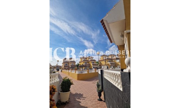 Revente - Maison mitoyenne -
Orihuela Costa - La Florida