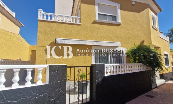 Revente - Maison mitoyenne -
Orihuela Costa - La Florida