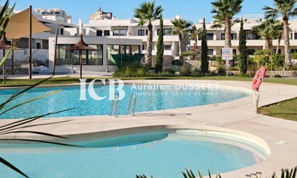 Revente - Appartement -
Torrevieja - La veleta