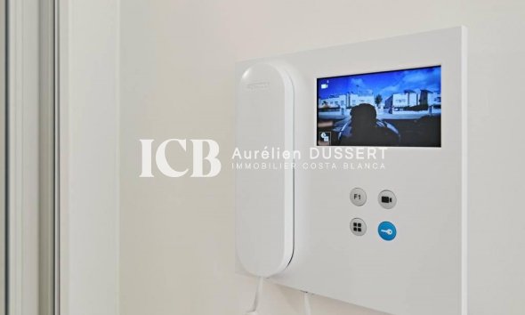 Revente - Appartement -
Torrevieja - La veleta