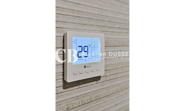 Revente - Appartement -
Torrevieja - La veleta