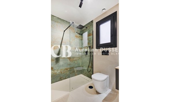 Revente - Appartement -
Torrevieja - La veleta