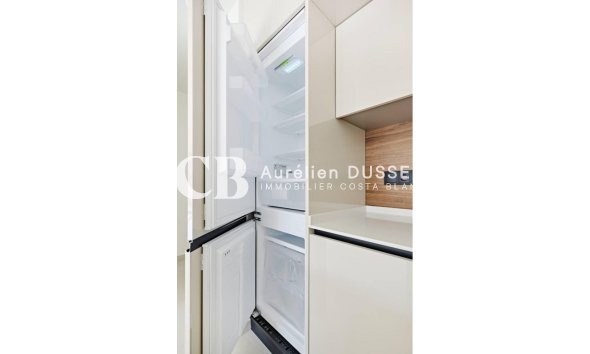 Revente - Appartement -
Torrevieja - La veleta