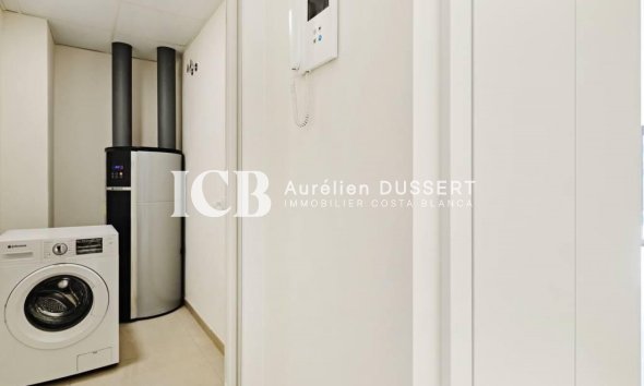 Revente - Appartement -
Torrevieja - La veleta