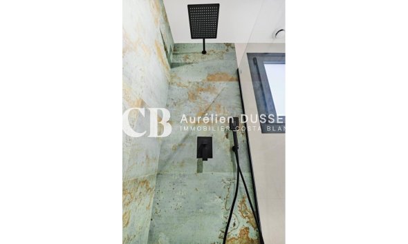 Revente - Appartement -
Torrevieja - La veleta