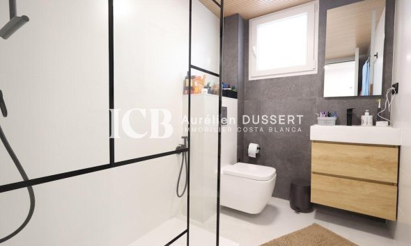 Revente - Appartement -
Pilar de la Horadada - Zona Pueblo