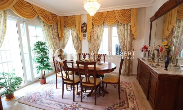 Revente - Maison individuelle -
Orihuela Costa - Villamartín-Las Filipinas