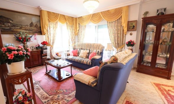 Revente - Maison individuelle -
Orihuela Costa - Villamartín-Las Filipinas