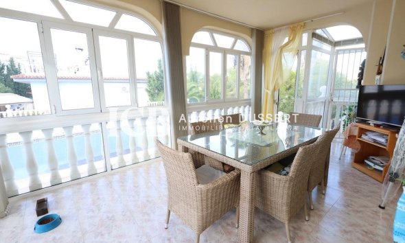 Revente - Maison individuelle -
Orihuela Costa - Villamartín-Las Filipinas