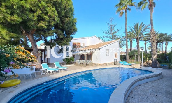Revente - Maison individuelle -
Orihuela Costa - Cabo Roig