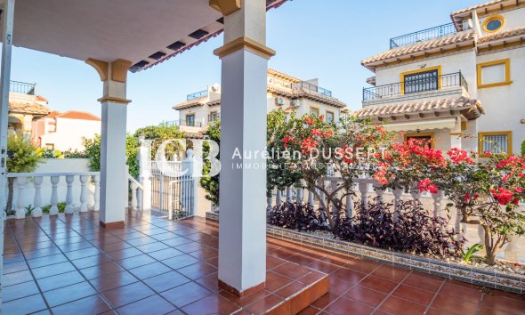 Revente - Maison mitoyenne -
Orihuela Costa - La Zenia