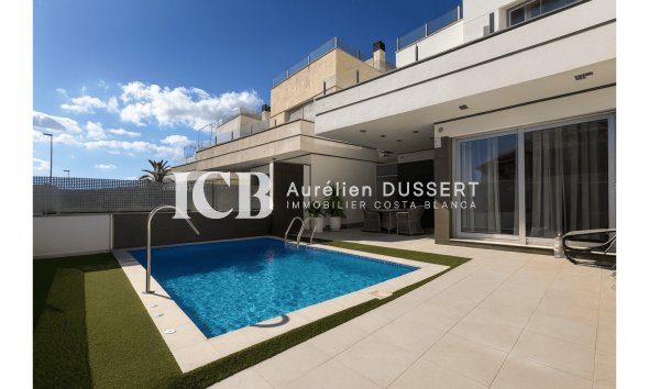 Revente - Maison individuelle -
Orihuela Costa - Villamartín