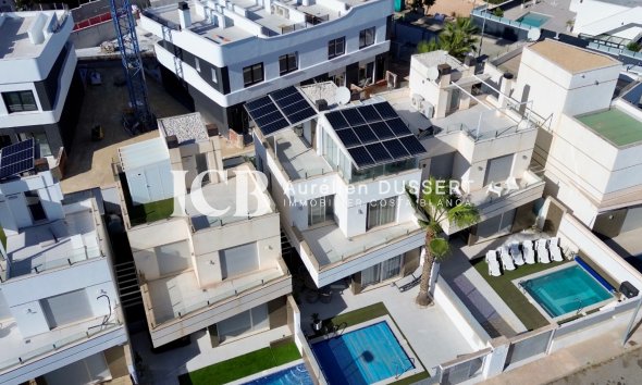 Revente - Maison individuelle -
Orihuela Costa - Villamartín