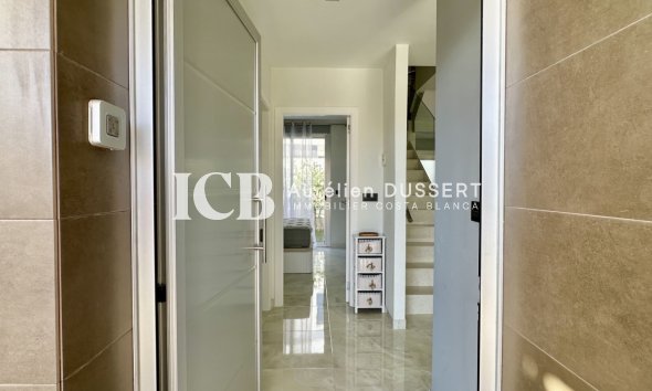 Revente - Maison individuelle -
Orihuela Costa - Villamartín