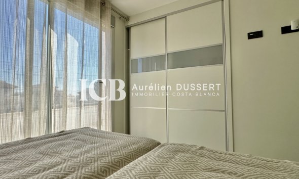 Revente - Maison individuelle -
Orihuela Costa - Villamartín