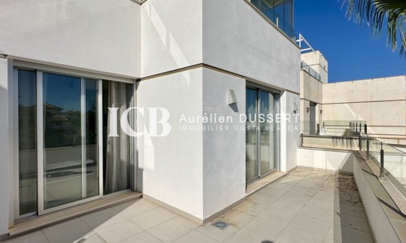 Revente - Maison individuelle -
Orihuela Costa - Villamartín