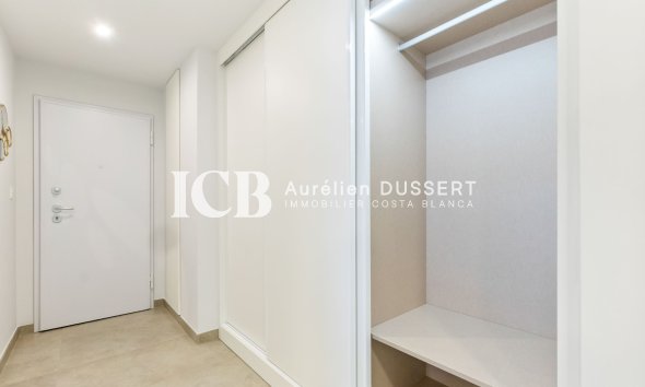 Revente - Appartement -
Torrevieja - Centro