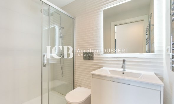 Revente - Appartement -
Torrevieja - Centro