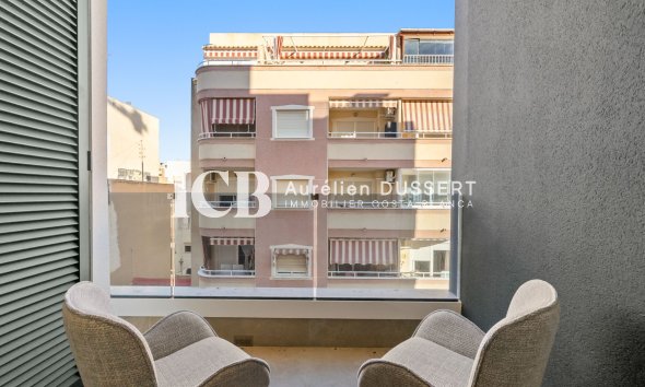 Revente - Appartement -
Torrevieja - Centro
