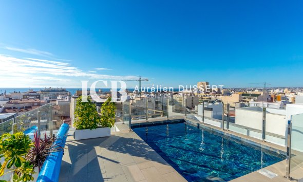 Revente - Appartement -
Torrevieja - Centro