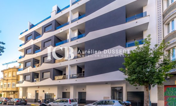 Revente - Appartement -
Torrevieja - Centro